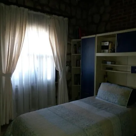 Tas Konak *